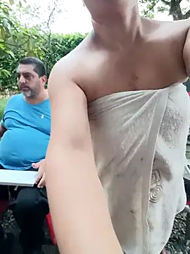 hotandfierylatinos2023's Live XXX Chat