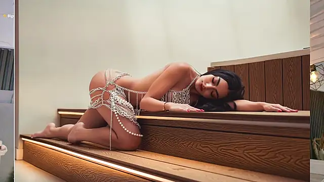 SHANONCLARK live XXX chat