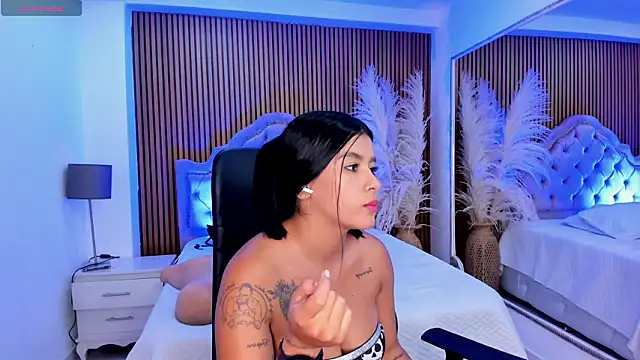 SelenaStonne Live XXX-Chat