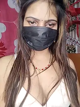 CUTI-NAINA Live XXX Chat