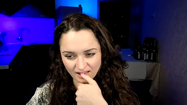 Cerann1 – Naživo XXX chat