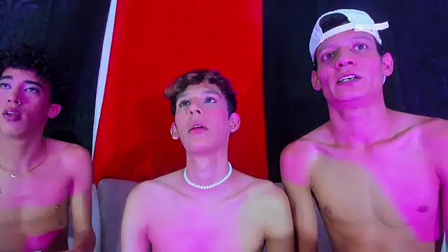 Pleasure_boys_hot – Live XXX-chat