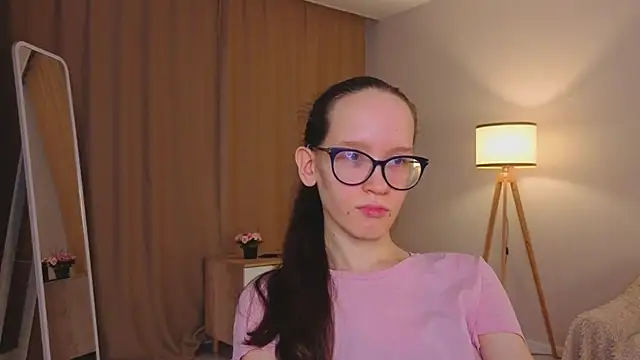 Chatroom XXX en direct de BettyBrowni