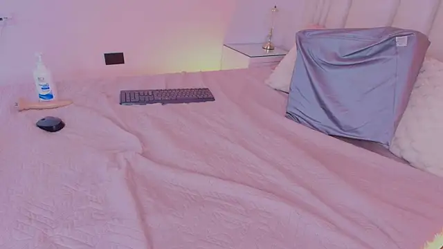 alanarose18 现场XXX聊天