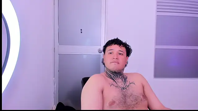 Beele_and_Evie: онлайн-секс-чат