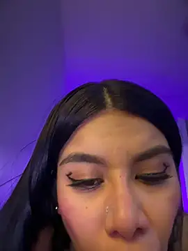 Chat XXX Live Issane_Peru