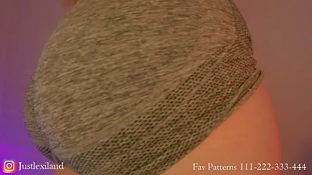 leexii_ élő XXX-chatje