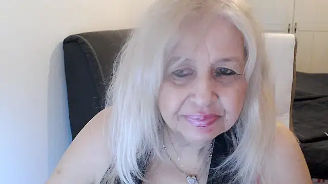 SusiLifeXXX – Live XXX-chat