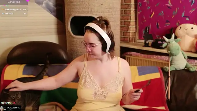 GamerGirl_Eve 现场XXX聊天