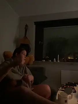 justsomeoneuknow 现场XXX聊天