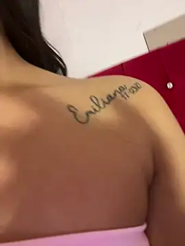 Luna_20x Obrolan Langsung XXX