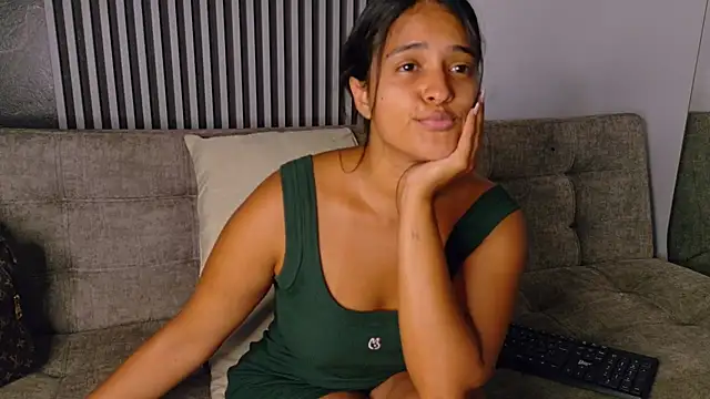 _Gaaia_のライブXXXチャット