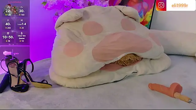 HollyJorda: онлайн-секс-чат