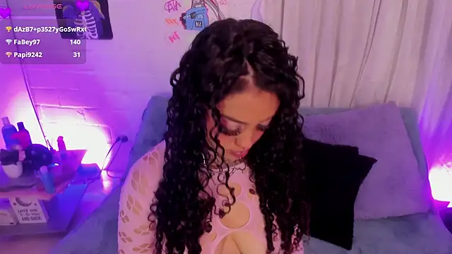 Chat +18 de Cata_green ao vivo