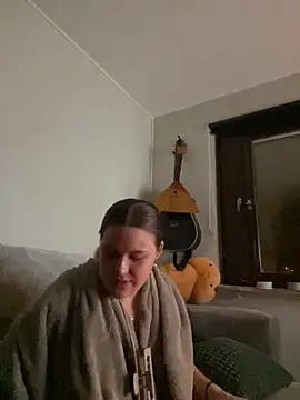 justsomeoneuknow – Naživo XXX chat