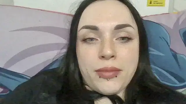 Trinsy_Love – Naživo XXX chat