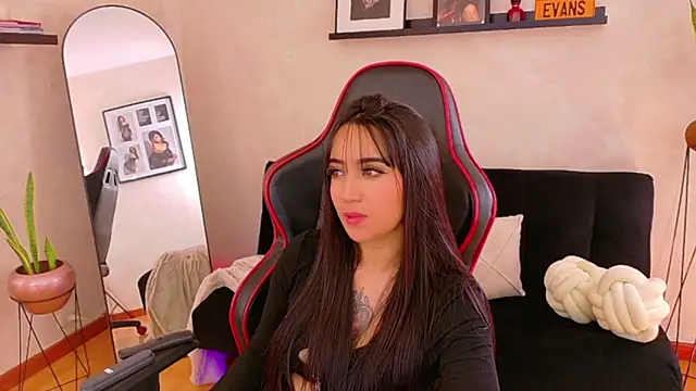 EmmyEvans1 现场XXX聊天