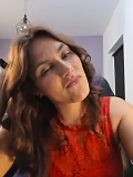 MiaRides19 লাইভ XXX চ্যাট