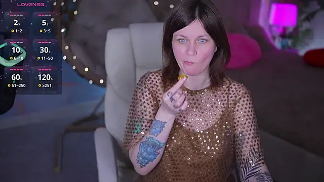 TinaMeltのライブXXXチャット