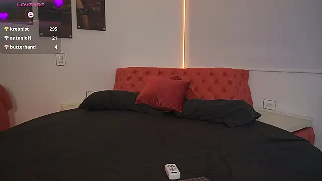 Petitte_MussaのライブXXXチャット