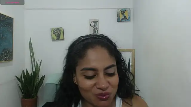 Živý XXX chat Luna_Fyre