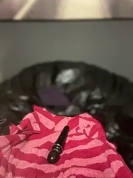 Chatroom XXX en direct de SEXaddictCANDY10