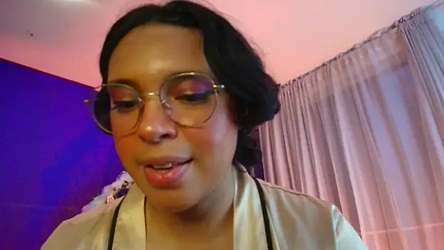 Emmapark_ Chat XXX in diretta