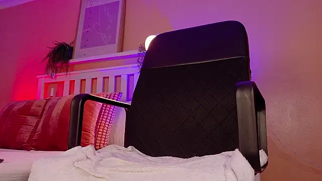 ParisFox_ Live XXX-chat