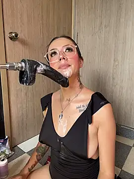 Chat +18 de ValentinaBianchi ao vivo