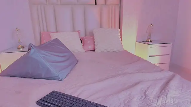 Chat +18 de alanarose18 ao vivo