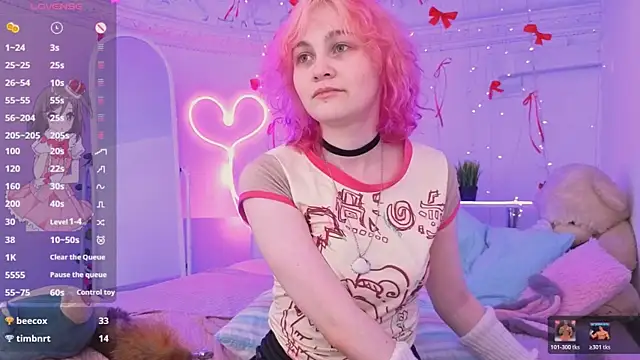 Chat +18 de Awawrin ao vivo