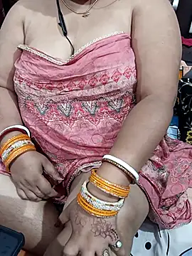 Kajal-585 Adlı Modelin Canlı XXX Sohbeti