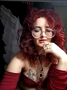 Persefoha Adlı Modelin Canlı XXX Sohbeti