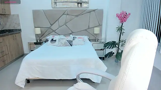 Chat XXX en directo de calyptra_lux