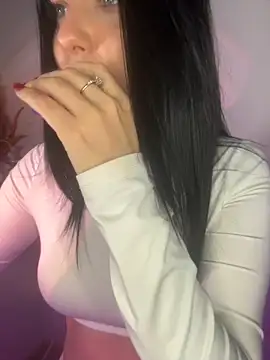 LolaKONG Adlı Modelin Canlı XXX Sohbeti