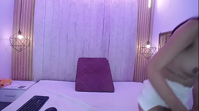 MiayHero Webcam show