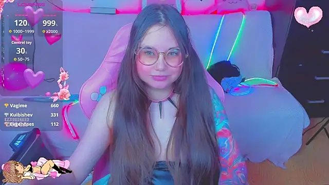 Chat XXX en directo de Lolisuccub