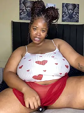 Chat XXX en directo de LunaCovenn