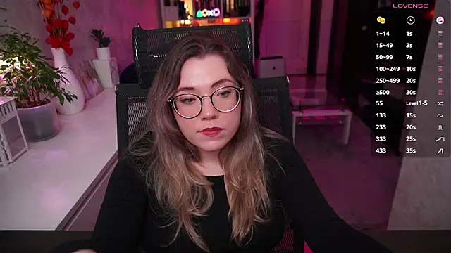 Chatroom XXX en direct de RemyCute