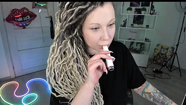 Chat +18 de HoneySallyMoore ao vivo