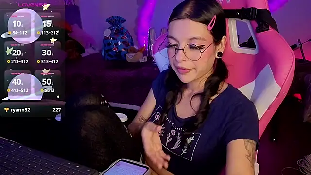 دردشة larah_uwu الجنسية المباشرة