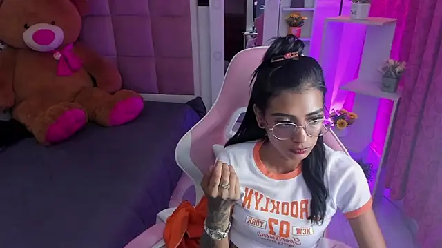 KarlaSlutSkinny__ Obrolan Langsung XXX