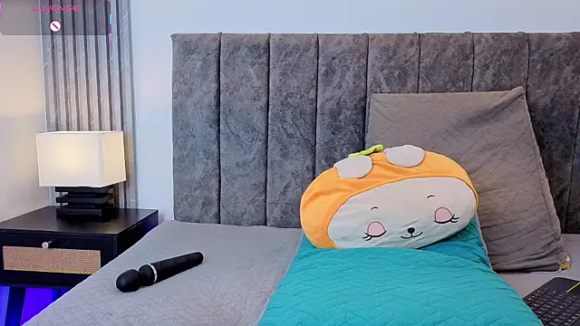 Ema_Stone65 Chat XXX live