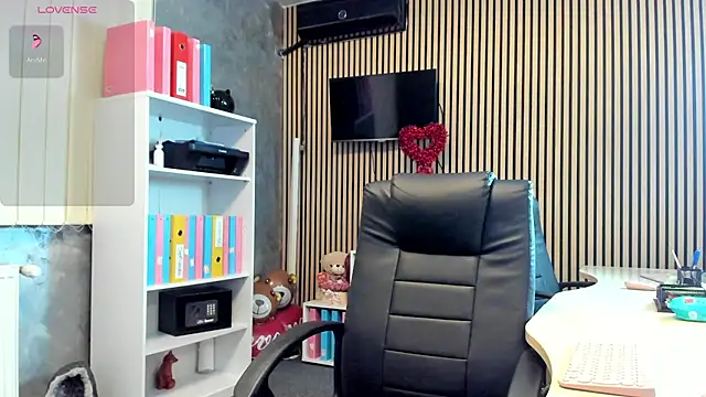 DaryaNew's Live XXX Chat