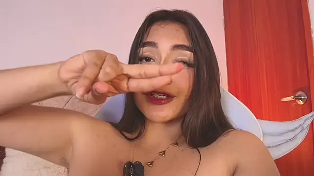 XXX chat uživo modela sweet_artemiis