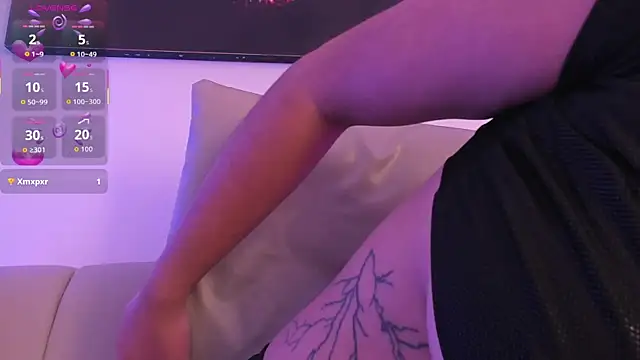 XXX chat uživo modela Taylor__Watson