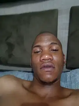 MfanayaSpantu09767 Webcam show