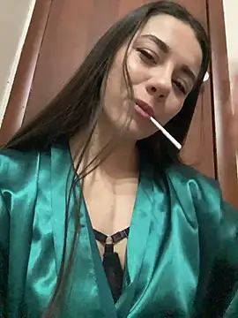 แชท XXX สดของ OnlyLeiLa