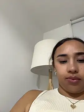Eyssha Live XXX-Chat