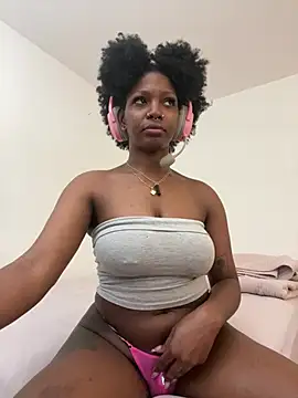 mochamimi élő XXX-chatje